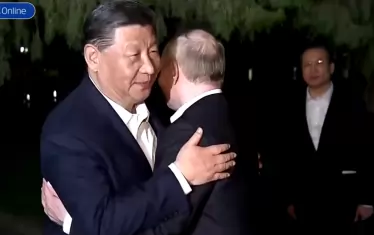 Китай одобри Путин за послушник