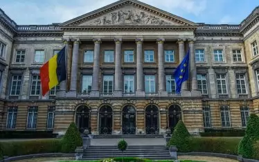 В Белгия депутатите, загубили 
изборите, получават обезщетение