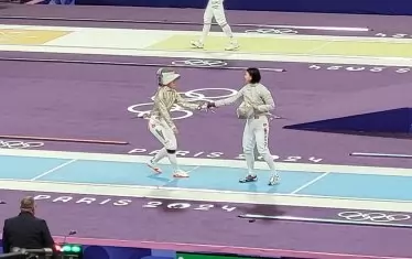 Илиева отпадна на 1/8-финал при дебюта си в олимпийската фехтовка