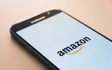 Amazon инвестира 100 млрд. долара в изкуствен интелект

