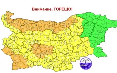 Оранжев код за опасна жега е в сила за 10 области