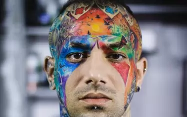 Рапър бе осъден на смърт в Иран за "богохулство"