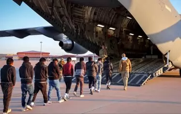 В САЩ ще превръщат промишлени сгради в "центрове за задържане"