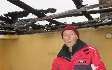 Цял живот правиш добро и... фойерверк те оставя без дом!