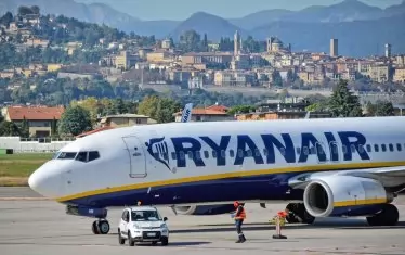 Ryanair ще наказва закъсняващи пасажери със 120 евро глоба