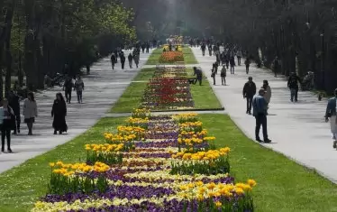 Частници заградили държавни терени край морето във Варна