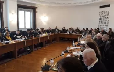 Партиите си пазят квотите в ЦИК