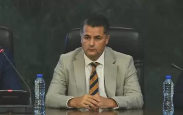 Прокурор не успя да осъди БЛС, че го нарекъл хулиган