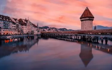 Швейцария иска туристите да плащат, за да преминат през страната