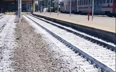 НКЖИ боядиса в бяло 700 км жп релси срещу жегите