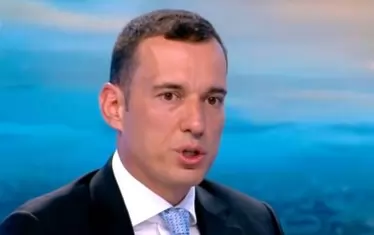 Кметът на София заведе дело срещу депутат от ДПС и му блокира сметките