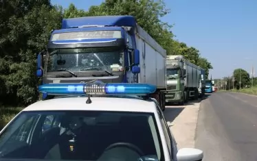 За два дни са засечени над 530 претоварени камиона