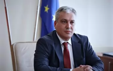 Хляб, кафе и плодове са с най-голям скок на цените за година