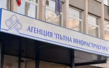 Нов рекорд - ремонт на 150 м междуселски път за 1.5 млн. лева