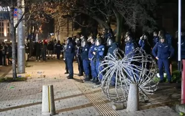 5 неудобни въпроса за МВР и вандалите от протеста