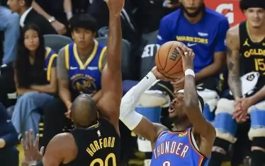 Падна 63-годишен легендарен рекорд в НБА