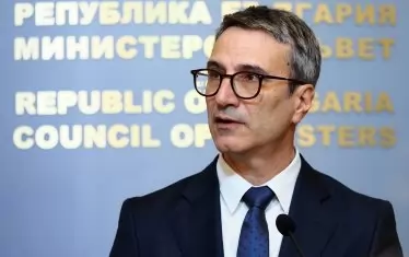 Министър Трайков: Има шанс за предоговаряне на договора с "Боташ"