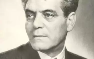 Актьорът и режисьор Стефан Гъдуларов отказва бляскава кариера във Франция