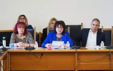 Управляващите се отказаха да вкарат МВР в машинното гласуване