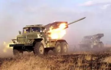 Руснаците удариха детска площадка в Херсон и раниха деца