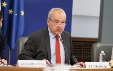 Бюджет 2027: 660 евро минимална заплата и 2400 евро таван за осигуровки