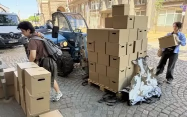 Мотокар достави в парламента 150 000 подписа в подкрепа на телета