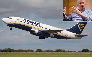 Ryanair се оплака на ЕК от френските авиодиспечери
